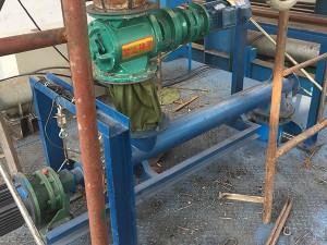 濟(jì)寧錦華鈦白粉配料螺旋秤